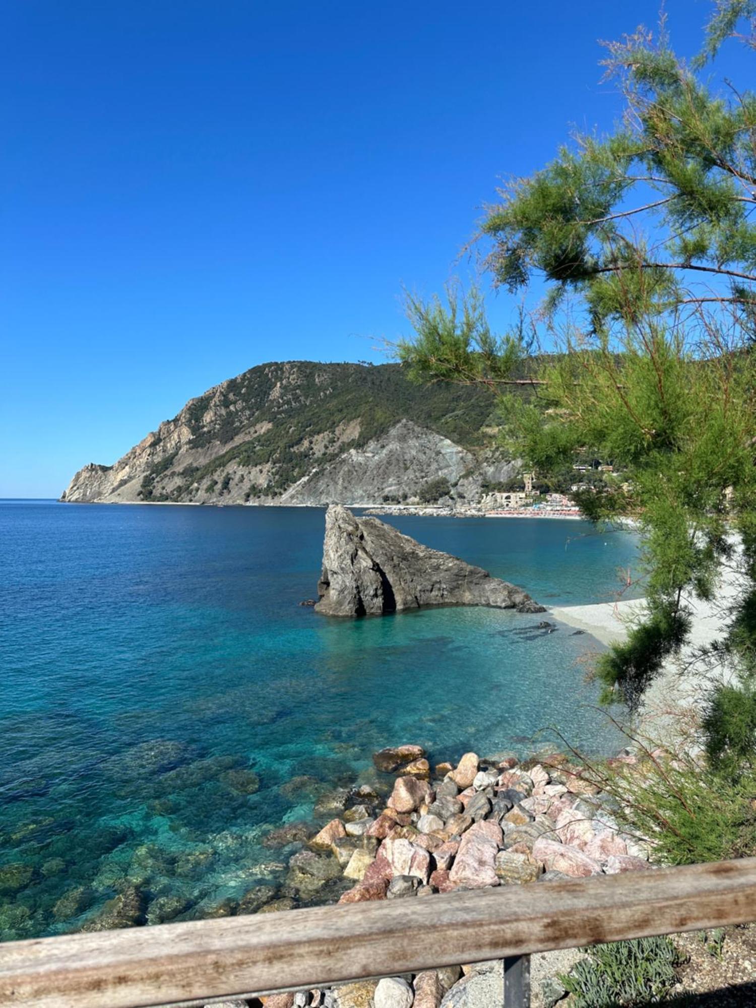 Dal Ferroviere - A Charming Stone Retreat In Cinque Terre مونتيروسّو ال ماري المظهر الخارجي الصورة